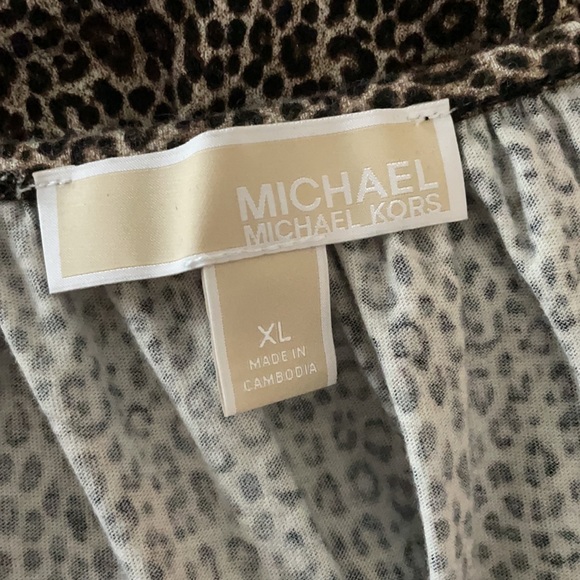 Animal Print - Picture 2 of 5